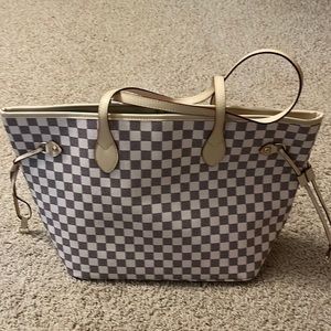 Daisy Rose checkered tote bag